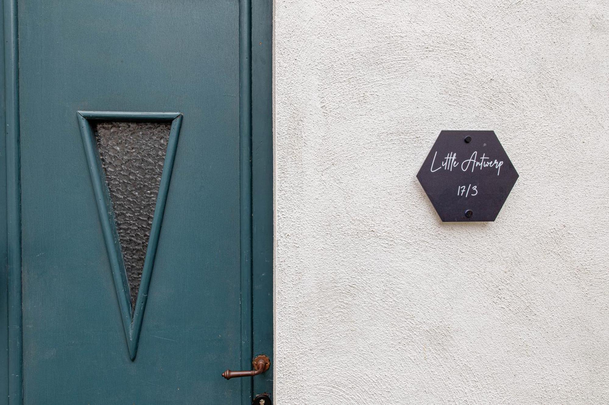 Little Antwerp Holiday Home ภายนอก รูปภาพ